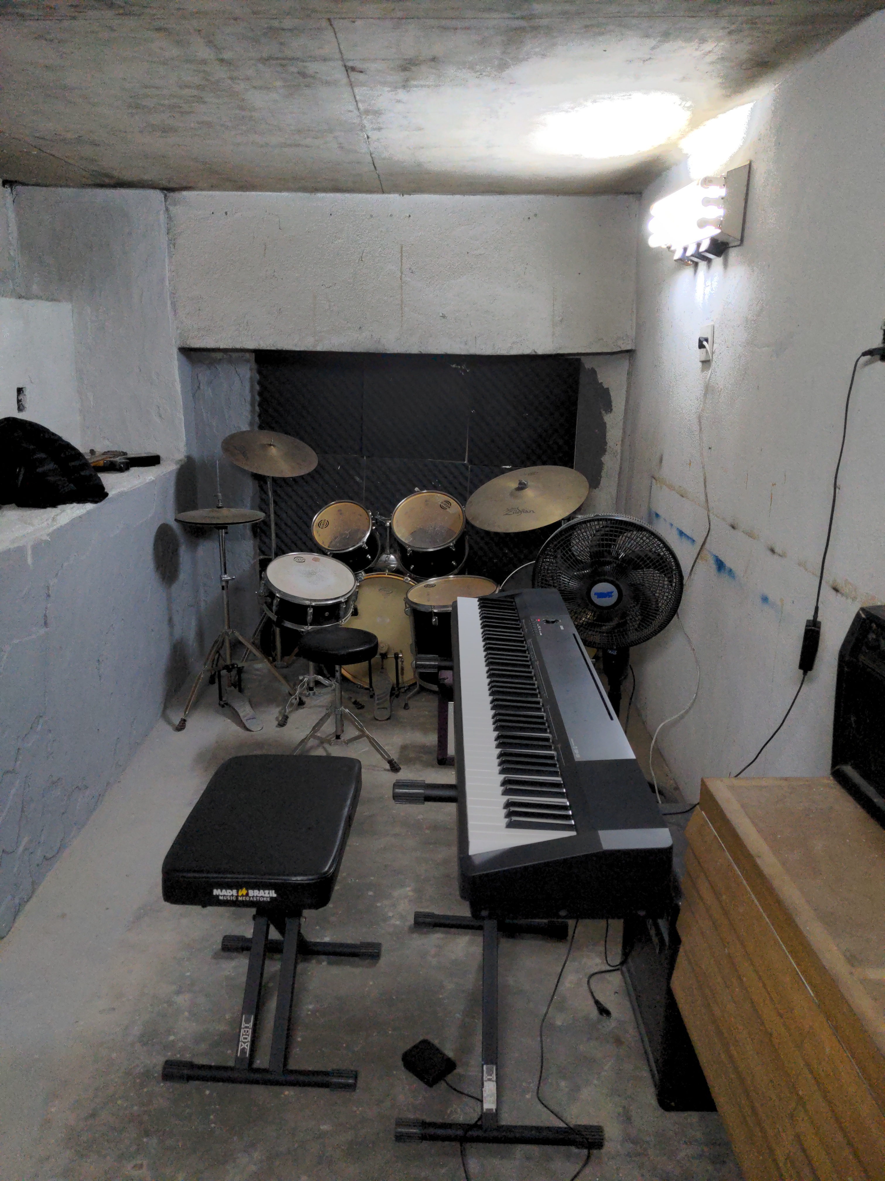 {image}/basement2.jpg